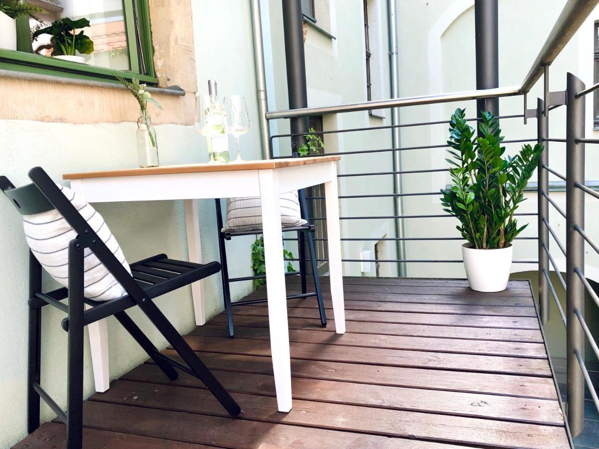 Hip & Minimalist - Stadt Apartments Am Malerweg เพียร์นา ภายนอก รูปภาพ