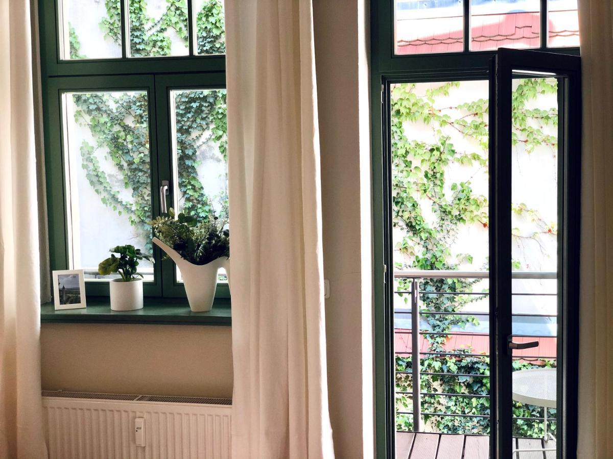 Hip & Minimalist - Stadt Apartments Am Malerweg เพียร์นา ภายนอก รูปภาพ